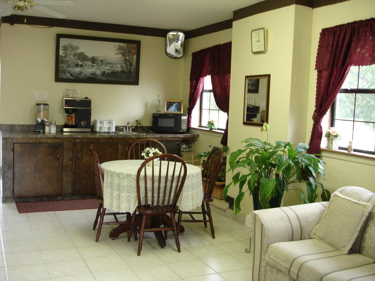Luxury Inn Forrest City Restoran foto
